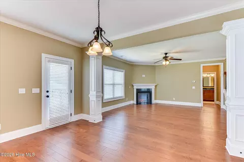 Living - 360 Bella Rose Dr, Evans, GA 30809 photo 7 of 10