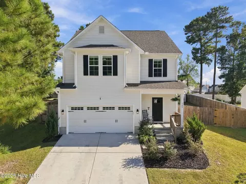 149 Broadleaf Dr, Jacksonville, NC 28546