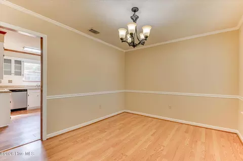Dining - 322 Lamplighter Ln, Martinez, GA 30907 photo 3 of 3