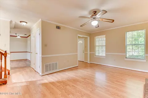 Living - 322 Lamplighter Ln, Martinez, GA 30907 photo 4 of 4