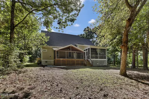 Exterior - 115 Canvasback Pt, Hampstead, NC 28443 photo 5 of 7