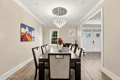 Dining - 311 Red Fox Run Dr, Wallace, NC 28466 photo 8 of 8