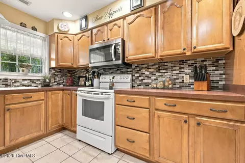 Kitchen - 654 Ford Rd, Warne, NC 28909 photo 2 of 4