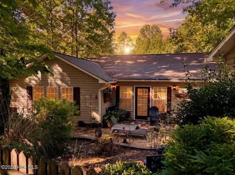 Exterior - 654 Ford Rd, Warne, NC 28909 photo 2 of 35