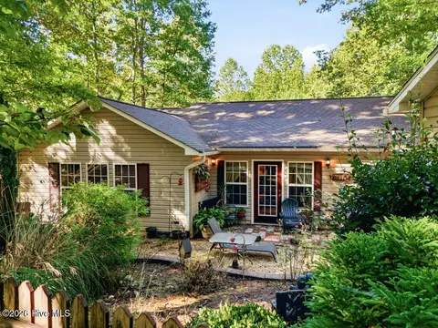 Exterior - 654 Ford Rd, Warne, NC 28909 photo 6 of 35