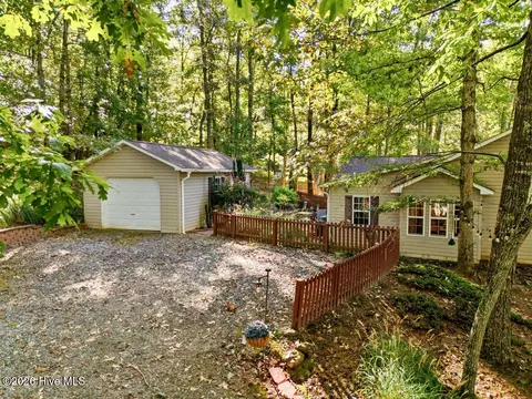 Exterior - 654 Ford Rd, Warne, NC 28909 photo 17 of 35