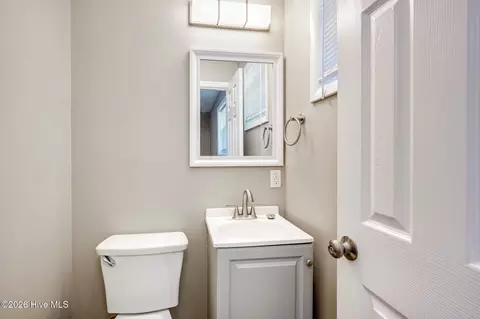 Bath - 2334 Prague Ct, Augusta, GA 30906 photo 2 of 2