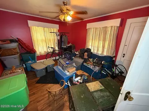 205 Rollins Ave, Hamlet, NC 28345 photo 21