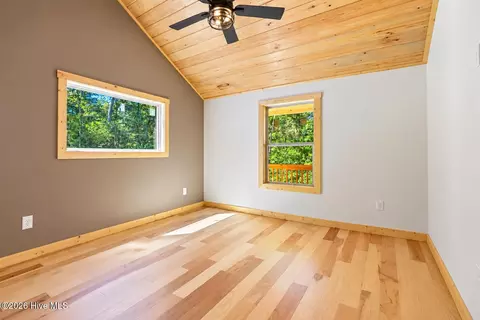 Bedroom - 80 Glennwood Ests Dr, Murphy, NC 28906 photo 5 of 5