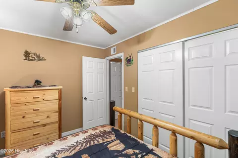 Bedroom - 65 Shepherd Hl, Murphy, NC 28906 photo 2 of 5