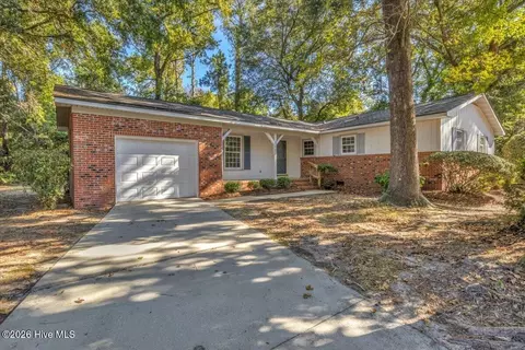 5105 Belgrave Cir, Wilmington, NC 28403