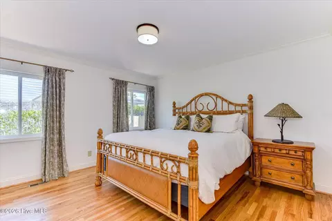 Bedroom - 3025 Park Ave, Augusta, GA 30909 photo 6 of 7