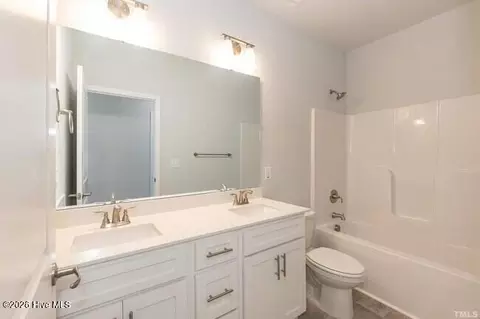 Bath - 3125 Gresham Pl, Leland, NC 28451 photo 1 of 2