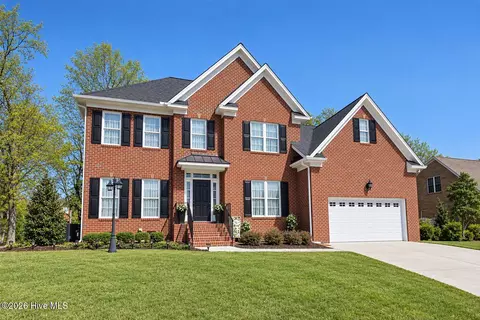 3709 Cancion St, Greenville, NC 27858