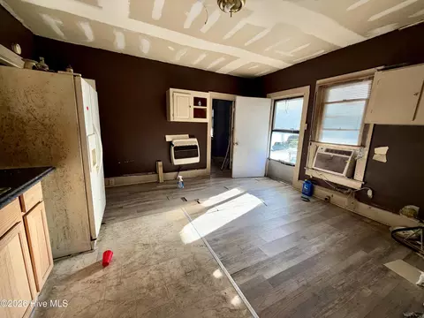Other - 507 Warren St, Williamston, NC 27892 photo 4 of 8