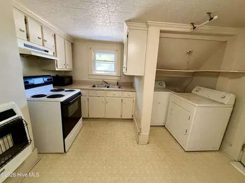 Other - 507 Warren St, Williamston, NC 27892 photo 6 of 8