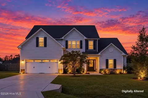 30 W Broughton Ln, Rocky Point, NC 28457