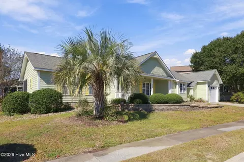 405 Emerald Cir, Emerald Isle, NC 28594