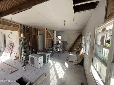 1109 Wood St, Elizabeth City, NC 27909
