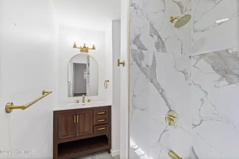 Bath - 2526 Pate Ave, Augusta, GA 30906 photo 1 of 2