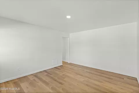 Living - 2526 Pate Ave, Augusta, GA 30906 photo 3 of 8