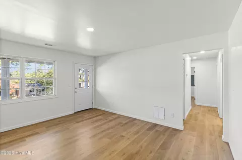 Living - 2526 Pate Ave, Augusta, GA 30906 photo 2 of 8