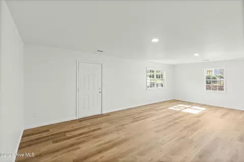 Living - 2526 Pate Ave, Augusta, GA 30906 photo 7 of 8