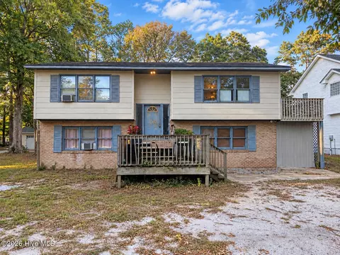 517 Great Oak Cir, Sunset Beach, NC 28468