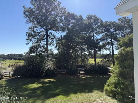 620 Sheldon Rd, Southern Pines, NC 28387