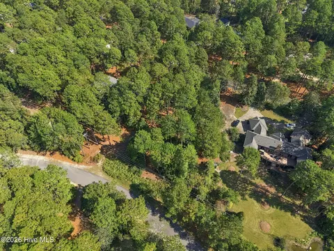 555 Donald Ross Dr, Pinehurst, NC 28374 photo 8