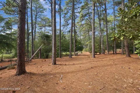 555 Donald Ross Dr, Pinehurst, NC 28374 photo 4