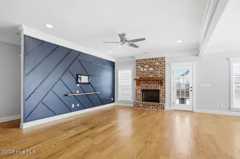 Living - 818 Nuttall St, Evans, GA 30809 photo 1 of 4