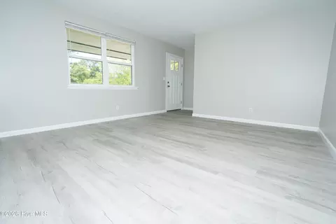 Living - 2756 Hazel St, Augusta, GA 30909 photo 2 of 3
