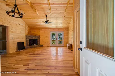 Living - 595 Quail Dr, Murphy, NC 28906 photo 1 of 4