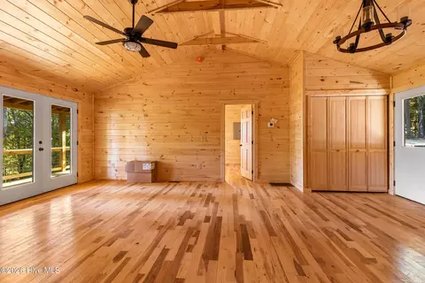 Living - 595 Quail Dr, Murphy, NC 28906 photo 4 of 4