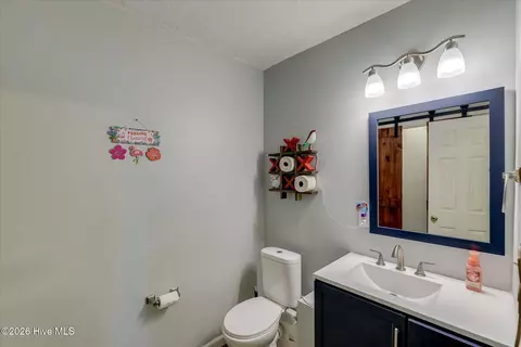 Bath - 217 Bridgeview Pl, Mccormick, SC 29835 photo 6 of 6