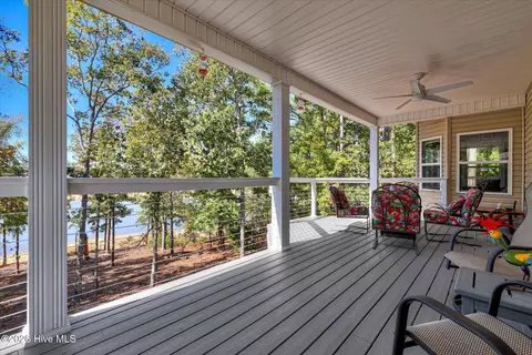 Exterior - 217 Bridgeview Pl, Mccormick, SC 29835 photo 4 of 7