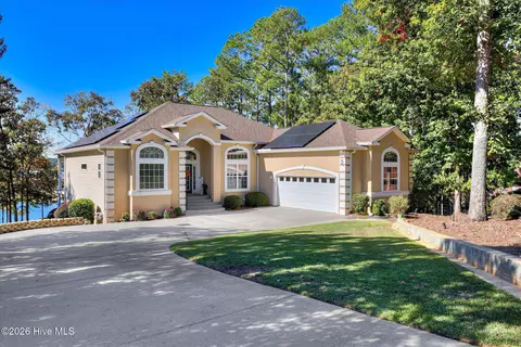 Exterior - 217 Bridgeview Pl, Mccormick, SC 29835 photo 1 of 7
