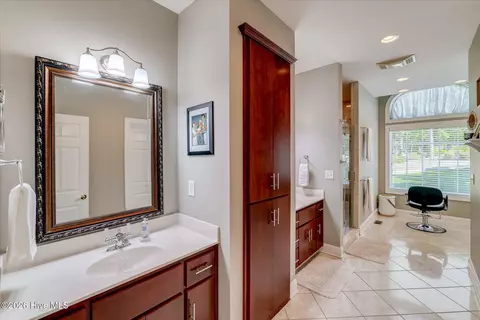 Bath - 217 Bridgeview Pl, Mccormick, SC 29835 photo 1 of 6