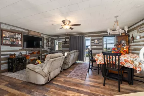 Living - 100 N Widgeon Ct, Grandy, NC 27939 photo 1 of 3
