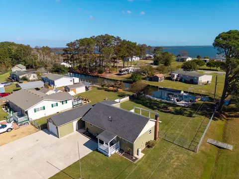 View/Area - 100 N Widgeon Ct, Grandy, NC 27939 photo 1 of 8