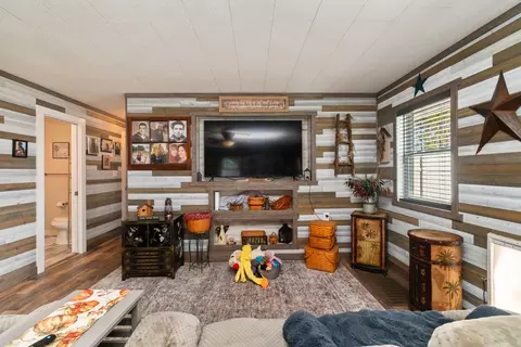 Living - 100 N Widgeon Ct, Grandy, NC 27939 photo 3 of 3