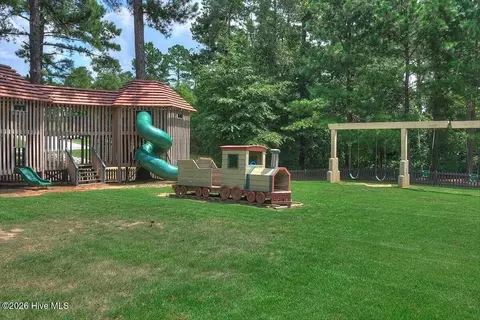 Exterior - 427 Sandleton Way, Evans, GA 30809 photo 7 of 8
