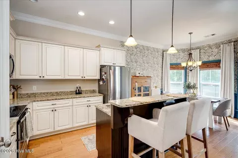 Kitchen - 427 Sandleton Way, Evans, GA 30809 photo 2 of 4