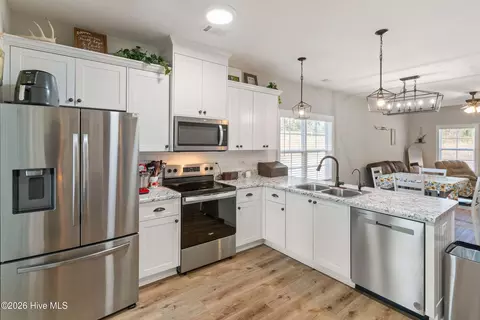Kitchen - 3455 Old Augusta Rd, Dearing, GA 30808 photo 1 of 2