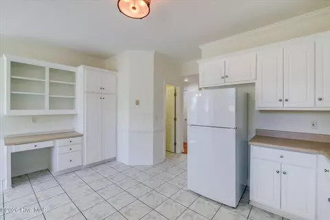Kitchen - 904 Rainne Ct, Evans, GA 30809 photo 5 of 5