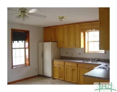 345 Robert Hill Rd, Midway, GA 31320 photo 6