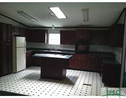 41 Oak Dr, Midway, GA 31320 photo 2