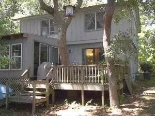 137 Oakleaf, Pine Knoll Shores, NC 28512 photo 4