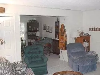 137 Oakleaf, Pine Knoll Shores, NC 28512 photo 5